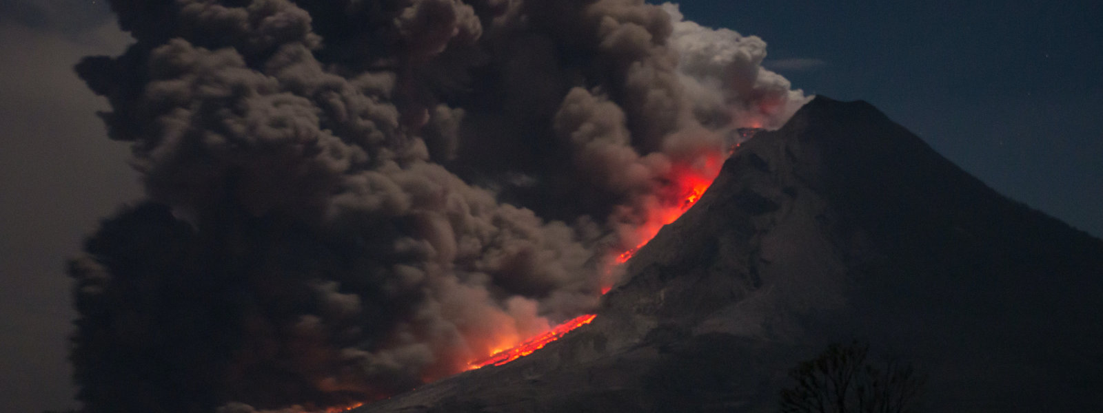 Eruption of Mt.Darvus cover